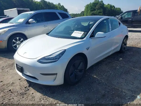5YJ3E1EA5KF412117 2019 TESLA MODEL 3 - Image 2