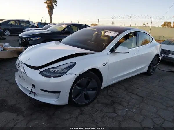 5YJ3E1EA5KF412313 2019 TESLA MODEL 3 - Image 2