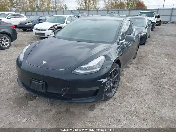 5YJ3E1EA5KF414062 2019 TESLA MODEL 3 - Image 2