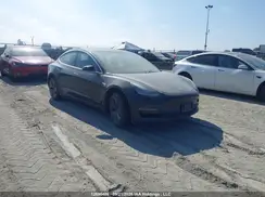 5YJ3E1EA5KF422341 2019 TESLA MODEL 3