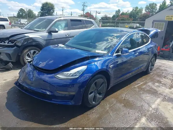5YJ3E1EA5KF422825 2019 TESLA MODEL 3 - Image 2