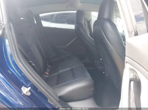 5YJ3E1EA5KF422825 2019 TESLA MODEL 3 - Image 8