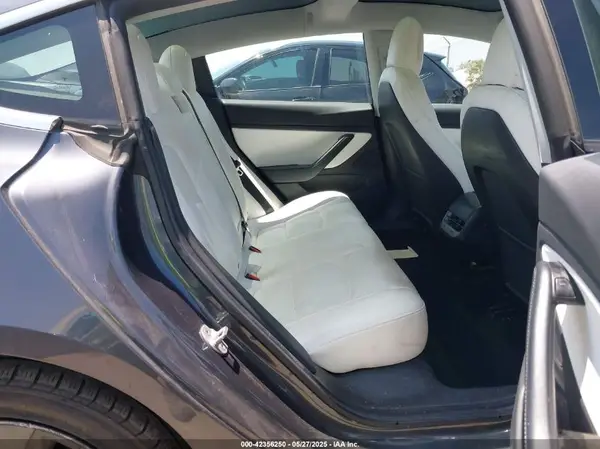 5YJ3E1EA5KF431539 2019 TESLA MODEL 3 - Image 8