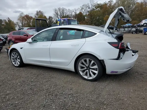5YJ3E1EA5KF476383 2019 TESLA MODEL 3 - Image 2