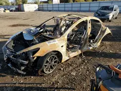 5YJ3E1EA5KF483902 2019 TESLA MODEL 3