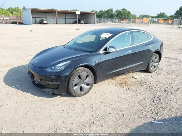 5YJ3E1EA5KF484399 2019 TESLA MODEL 3 - Image 2