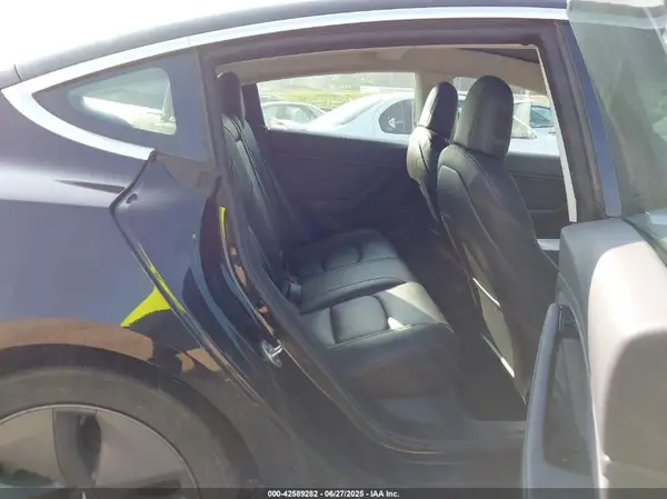 5YJ3E1EA5KF484399 2019 TESLA MODEL 3 - Image 8