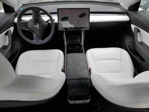 5YJ3E1EA5KF486718 2019 TESLA MODEL 3 - Image 8