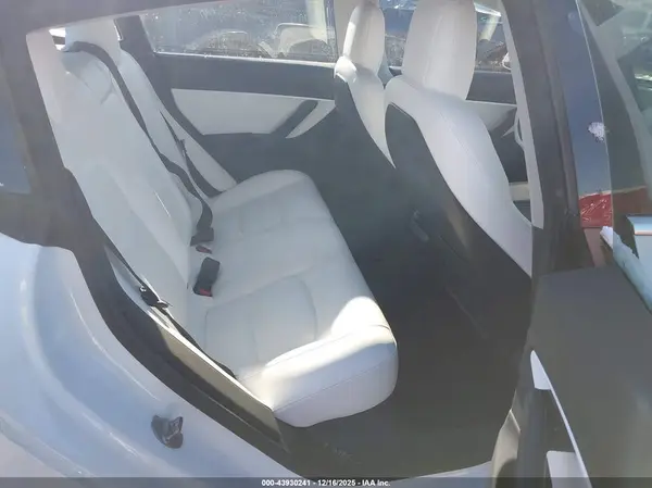 5YJ3E1EA5KF509267 2019 TESLA MODEL 3 - Image 8