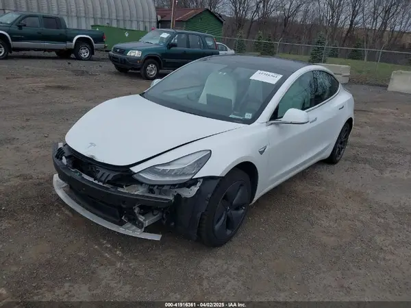 5YJ3E1EA5KF509334 2019 TESLA MODEL 3 - Image 2