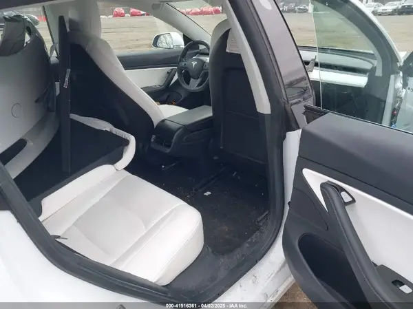 5YJ3E1EA5KF509334 2019 TESLA MODEL 3 - Image 8