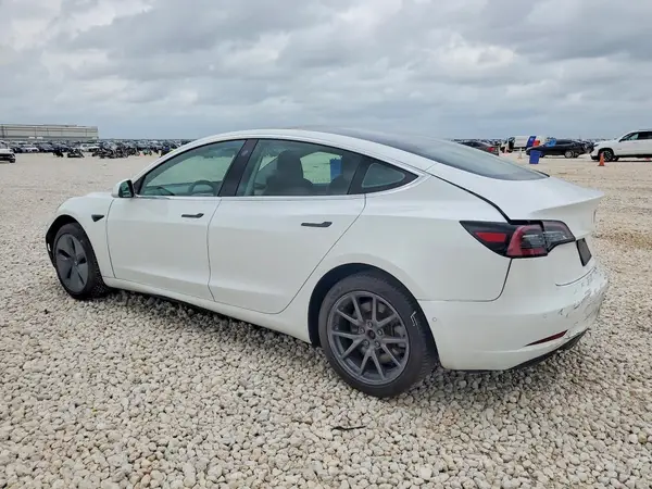 5YJ3E1EA5LF504152 2020 TESLA MODEL 3 - Image 2