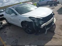 5YJ3E1EA5LF504488 2020 TESLA MODEL 3