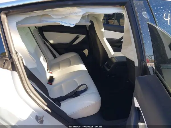 5YJ3E1EA5LF591096 2020 TESLA MODEL 3 - Image 8
