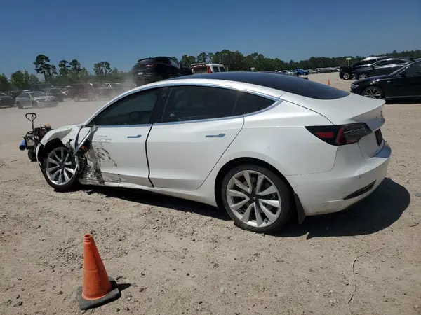 5YJ3E1EA5LF599280 2020 TESLA MODEL 3 - Image 2