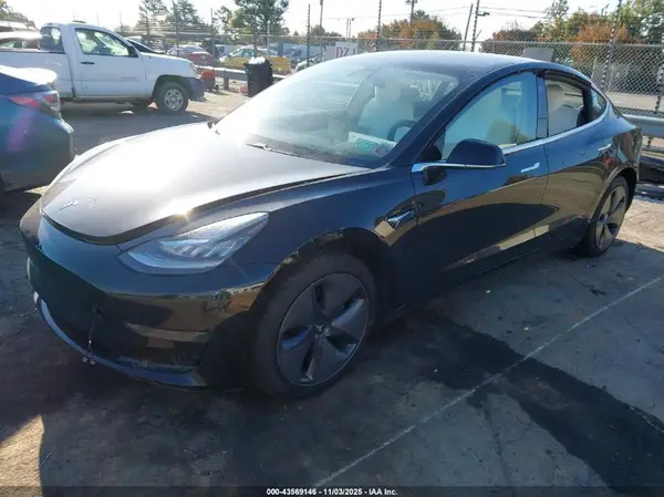 5YJ3E1EA5LF606762 2020 TESLA MODEL 3 - Image 2