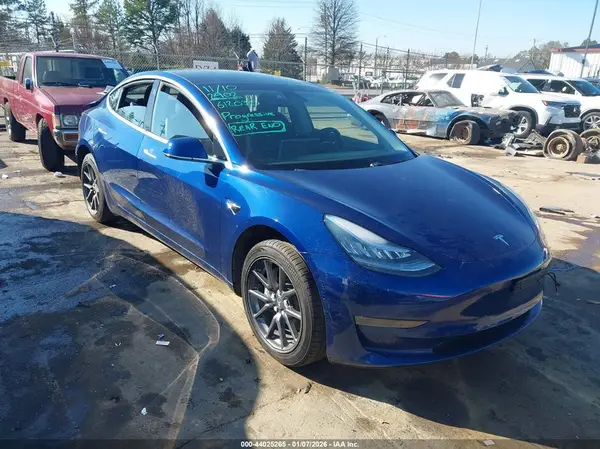 5YJ3E1EA5LF612030 2020 TESLA MODEL 3 - Image 1