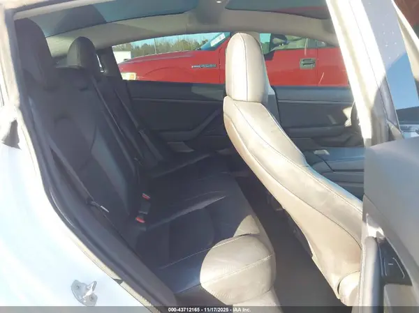 5YJ3E1EA5LF612819 2020 TESLA MODEL 3 - Image 8