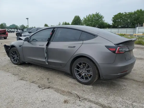 5YJ3E1EA5LF658974 2020 TESLA MODEL 3 - Image 2