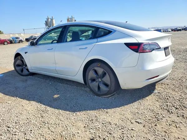 5YJ3E1EA5LF660739 2020 TESLA MODEL 3 - Image 2