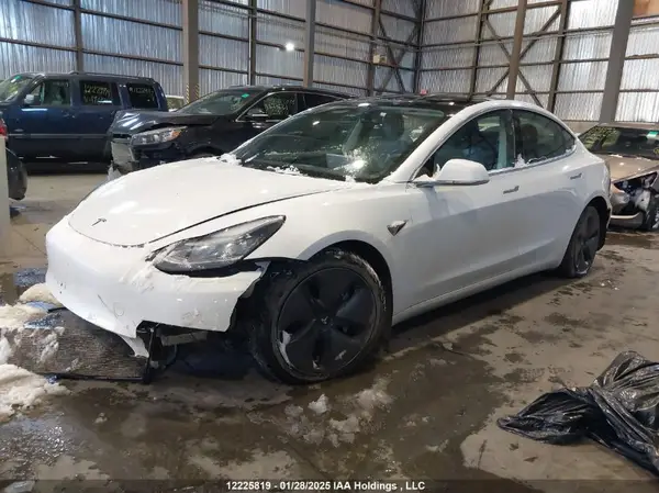 5YJ3E1EA5LF704108 2020 TESLA MODEL 3 - Image 2