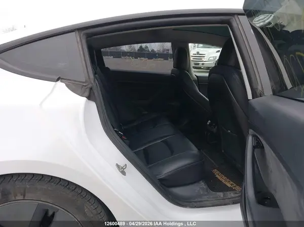 5YJ3E1EA5LF720681 2020 TESLA MODEL 3 - Image 8