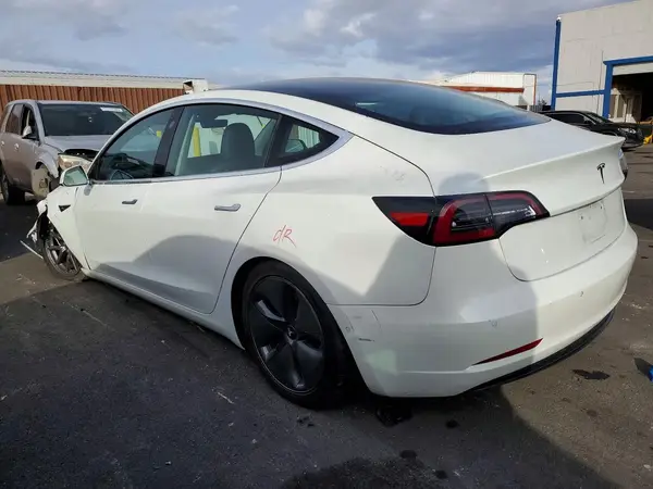 5YJ3E1EA5LF740302 2020 TESLA MODEL 3 - Image 2