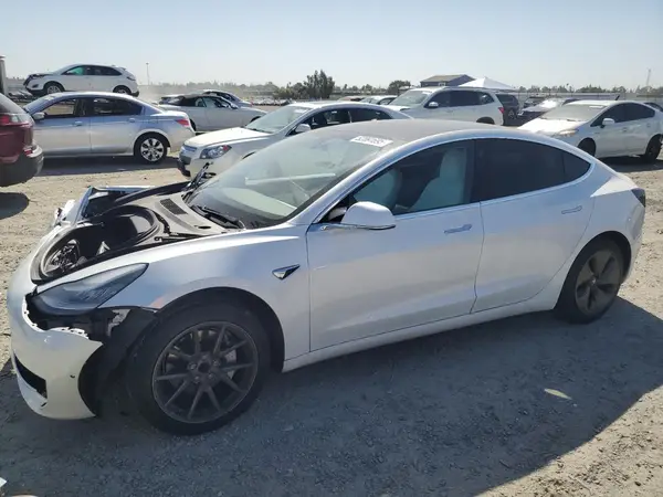 5YJ3E1EA5LF741093 2020 TESLA MODEL 3 - Image 1