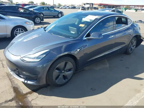 5YJ3E1EA5LF743541 2020 TESLA MODEL 3 - Image 2