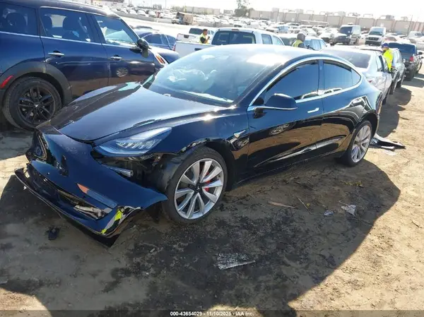 5YJ3E1EA5LF743703 2020 TESLA MODEL 3 - Image 2
