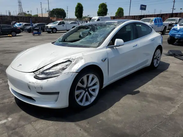 5YJ3E1EA5LF745953 2020 TESLA MODEL 3 - Image 1