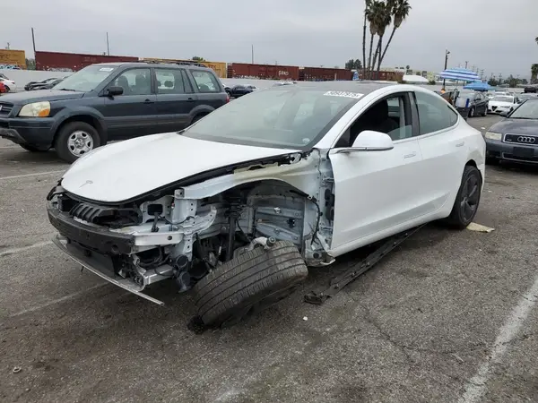 5YJ3E1EA5LF747010 2020 TESLA MODEL 3 - Image 1