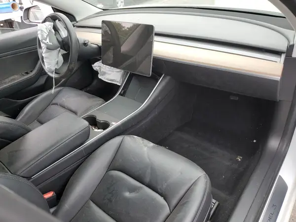 5YJ3E1EA5LF747010 2020 TESLA MODEL 3 - Image 8