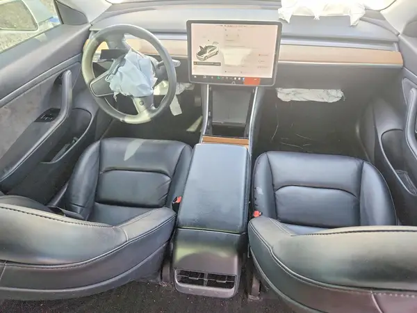 5YJ3E1EA5LF783893 2020 TESLA MODEL 3 - Image 8