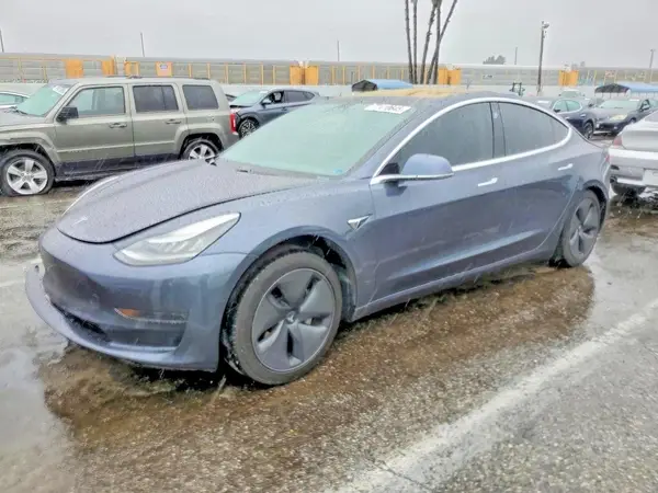 5YJ3E1EA5LF799186 2020 TESLA MODEL 3 - Image 1