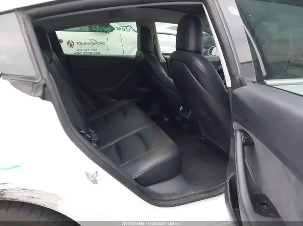 5YJ3E1EA5LF808484 2020 TESLA MODEL 3 - Image 8