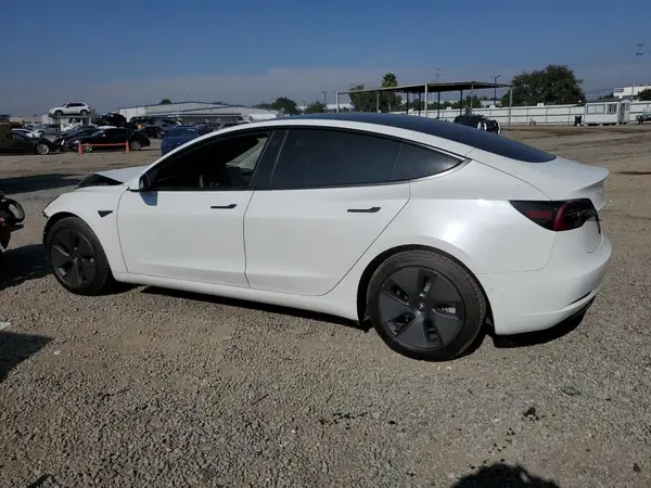 5YJ3E1EA5MF017695 2021 TESLA MODEL 3 - Image 2