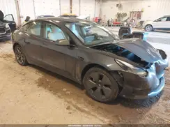 5YJ3E1EA5MF018653 2021 TESLA MODEL 3