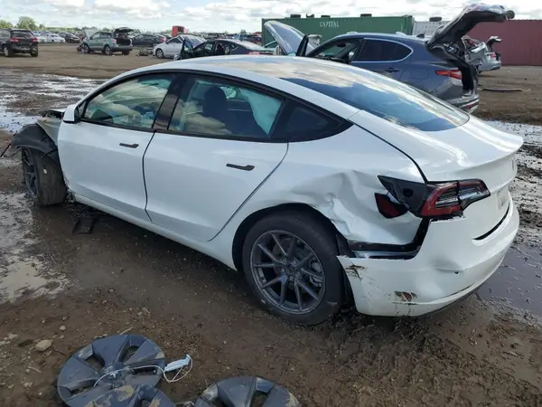 5YJ3E1EA5MF045951 2021 TESLA MODEL 3 - Image 2