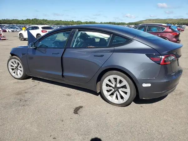 5YJ3E1EA5MF046629 2021 TESLA MODEL 3 - Image 2