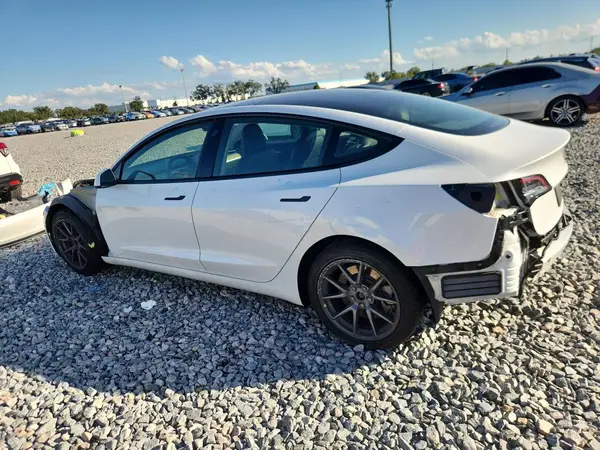 5YJ3E1EA5MF047103 2021 TESLA MODEL 3 - Image 2