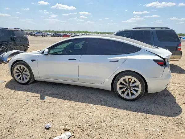 5YJ3E1EA5MF052818 2021 TESLA MODEL 3 - Image 2