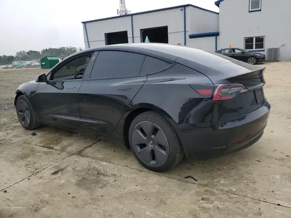 5YJ3E1EA5MF053256 2021 TESLA MODEL 3 - Image 2