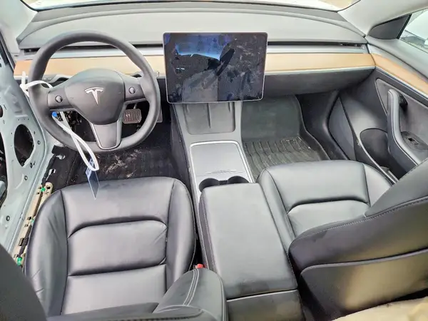 5YJ3E1EA5MF053693 2021 TESLA MODEL 3 - Image 8