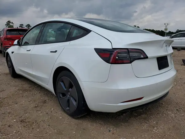 5YJ3E1EA5MF054164 2021 TESLA MODEL 3 - Image 2
