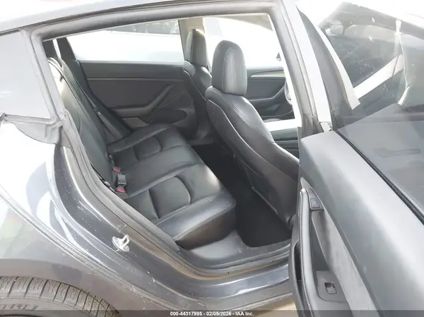 5YJ3E1EA5MF060546 2021 TESLA MODEL 3 - Image 8