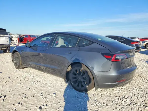 5YJ3E1EA5MF062331 2021 TESLA MODEL 3 - Image 2