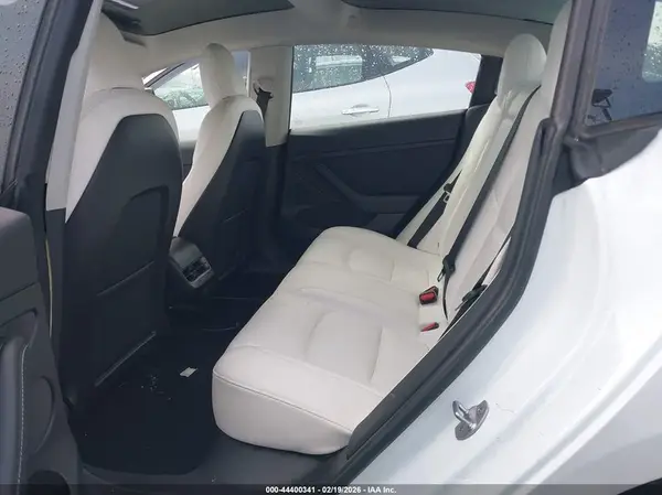 5YJ3E1EA5MF066038 2021 TESLA MODEL 3 - Image 8