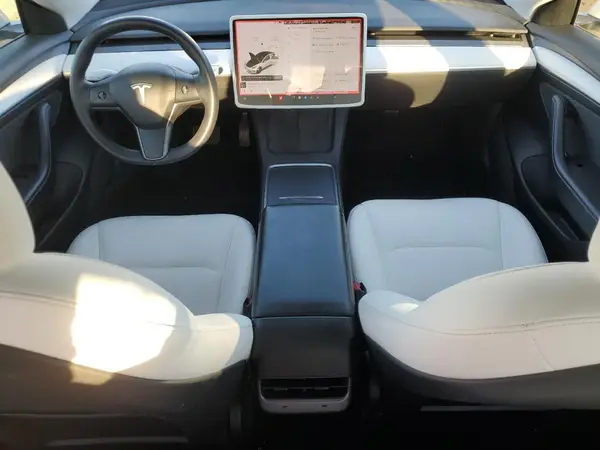 5YJ3E1EA5MF069943 2021 TESLA MODEL 3 - Image 8