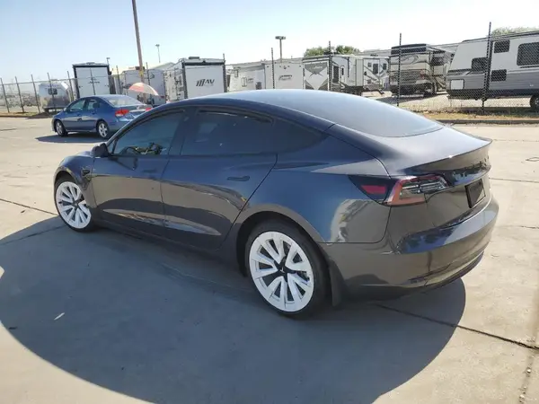 5YJ3E1EA5MF079114 2021 TESLA MODEL 3 - Image 2